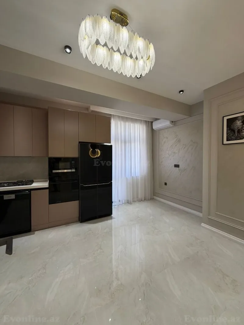 Satılır 4 otaqlı Mənzil Yeni tikili 139 m² 8 Noyabr m. - şəkil 8
