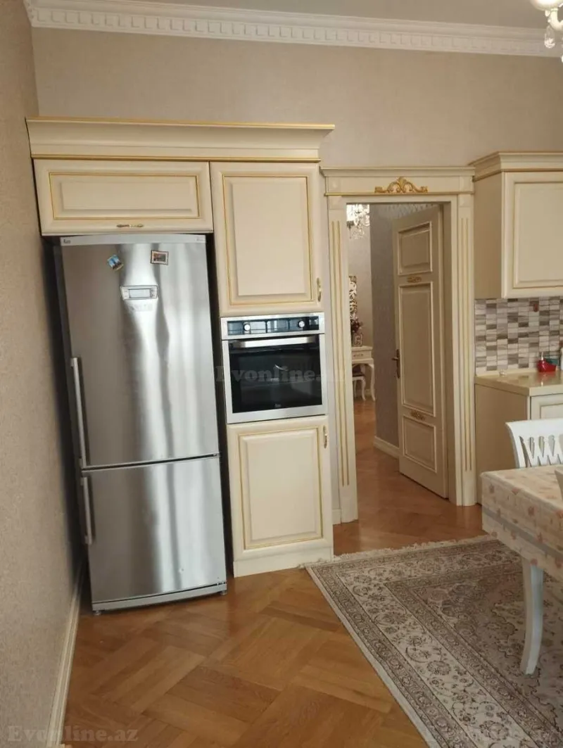 Kirayə verilir 5 otaqlı Mənzil Yeni tikili 230 m² Elmlər Akademiyası m. - şəkil 14