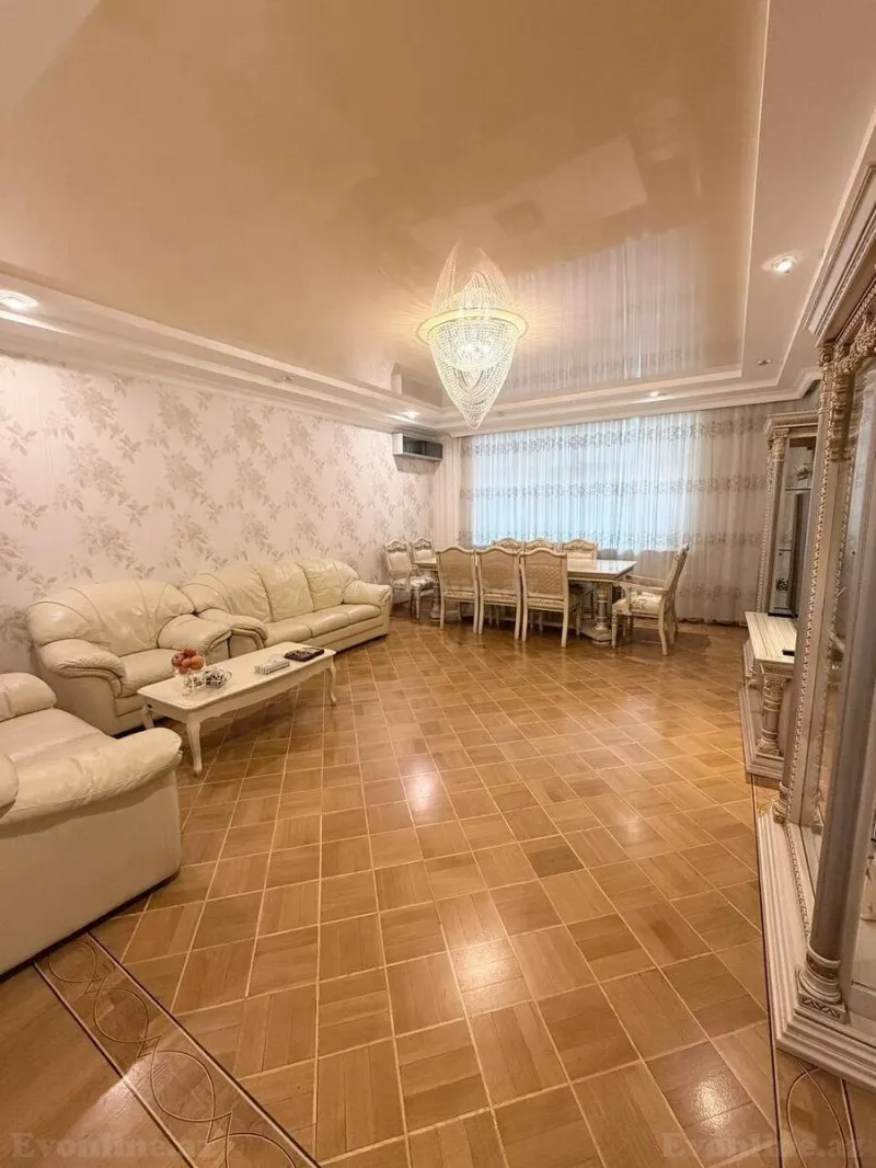 Satılır 4 otaqlı Mənzil Yeni tikili 150 m² Elmlər Akademiyası m. - şəkil 2