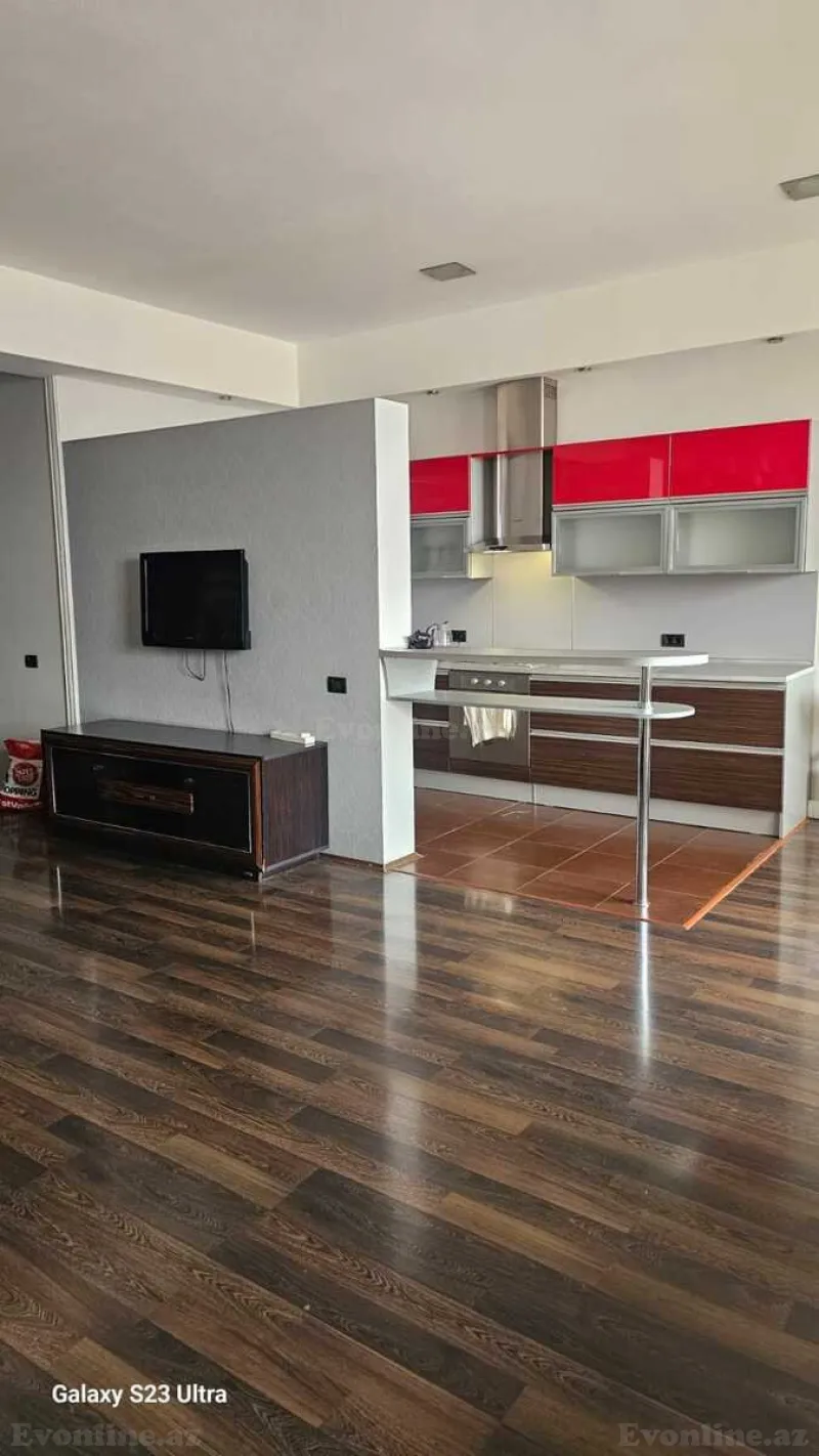 Kirayə verilir 4 otaqlı Mənzil Yeni tikili 136 m² 28 May m. - şəkil 7