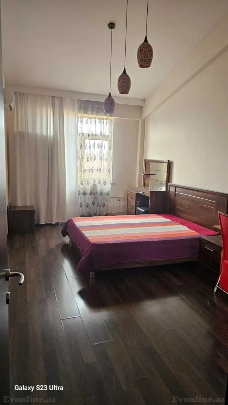 Kirayə verilir 4 otaqlı Mənzil Yeni tikili 136 m² 28 May m. - şəkil 11