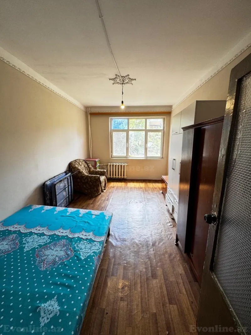 Kirayə verilir 2 otaqlı Mənzil Köhnə tikili 50 m² 6-cı mikrorayon - şəkil 4