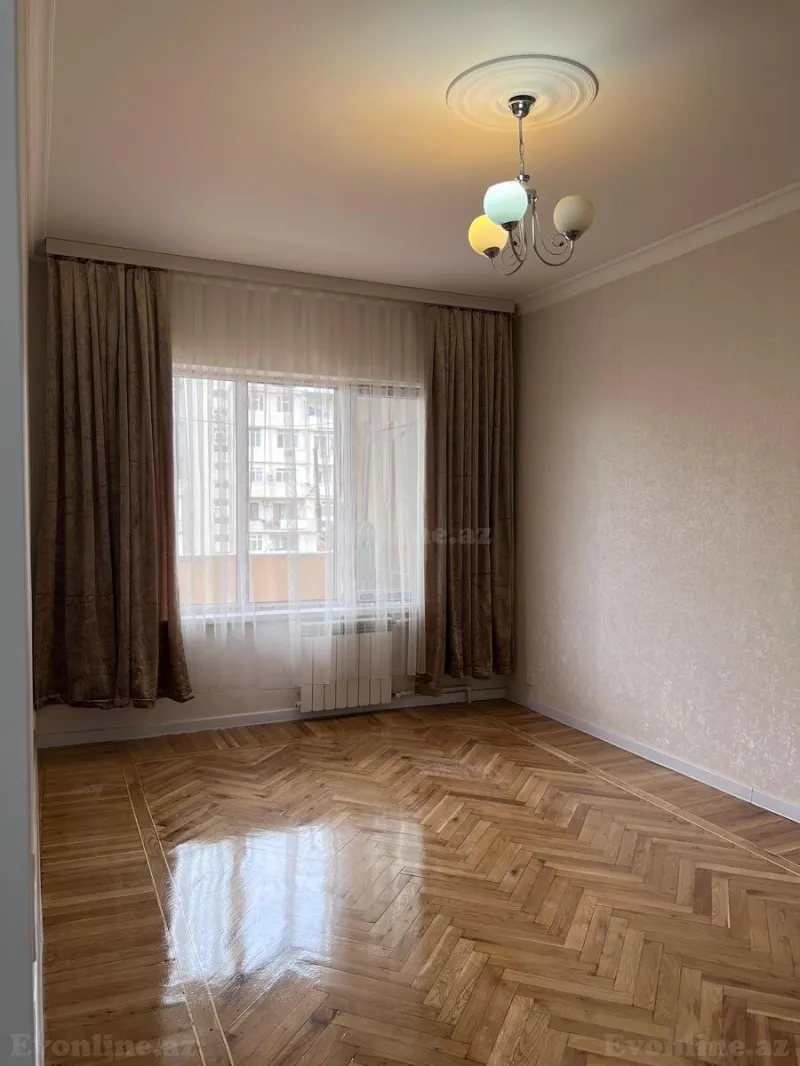 Satılır 4 otaqlı Mənzil Köhnə tikili 100 m² Əhmədli - şəkil 4