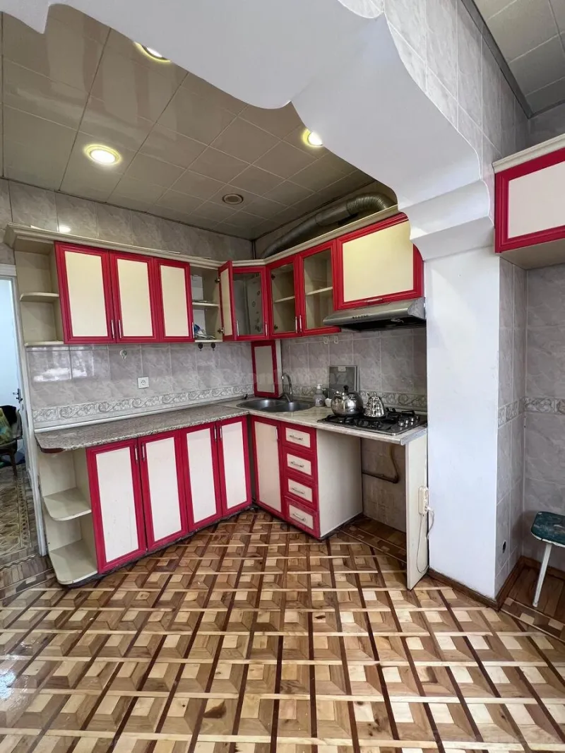 Satılır 4 otaqlı Mənzil Köhnə tikili 100 m² Əhmədli - şəkil 10