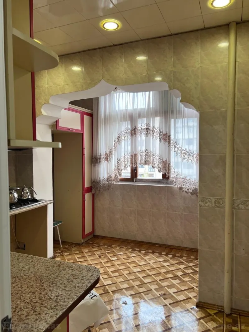 Satılır 4 otaqlı Mənzil Köhnə tikili 100 m² Əhmədli - şəkil 11