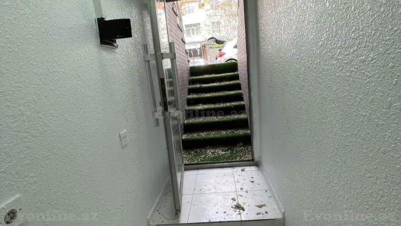 Obyekt 40 m² 4-cü mikrorayon Satılır
