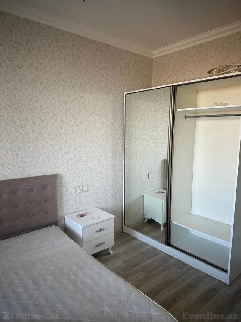 Kirayə verilir 2 otaqlı Mənzil Yeni tikili 100 m² Sabunçu r. - şəkil 4