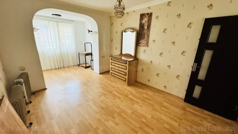 Satılır 3 otaqlı Mənzil Köhnə tikili 78 m² İnşaatçılar m. - şəkil 5