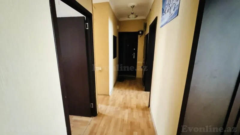 Satılır 3 otaqlı Mənzil Köhnə tikili 78 m² İnşaatçılar m. - şəkil 7