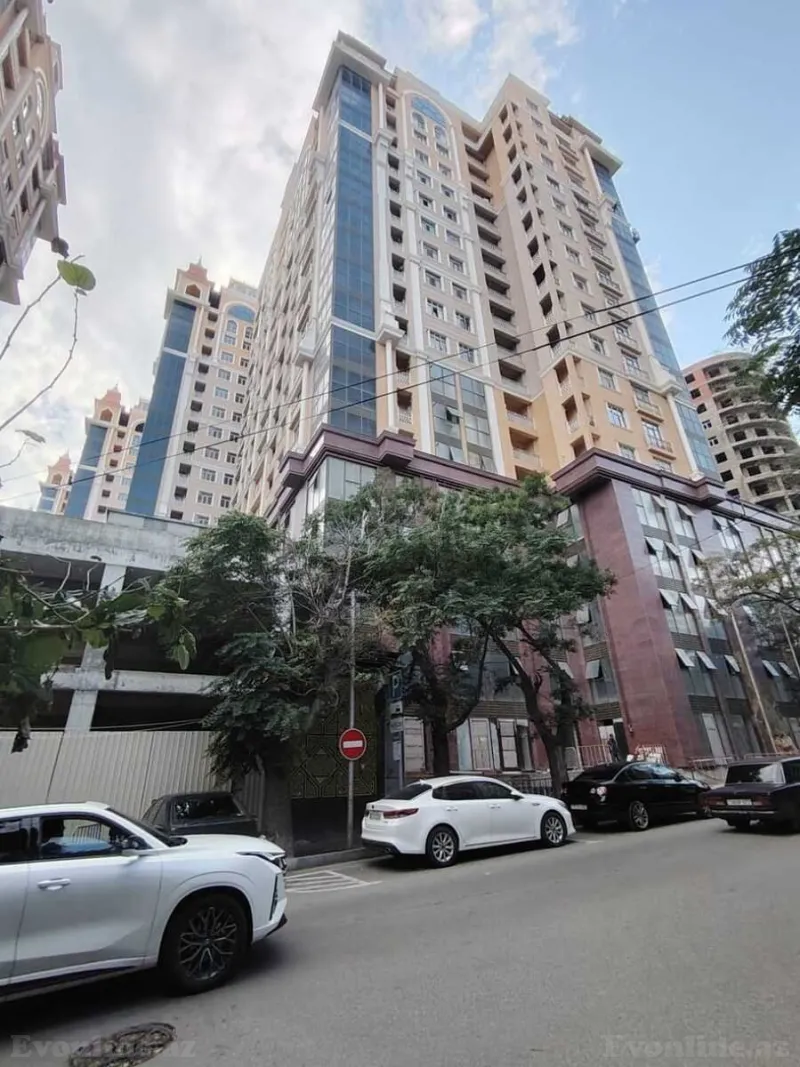 Kirayə verilir 3 otaqlı Mənzil Yeni tikili 110 m² 28 May m. - şəkil 24