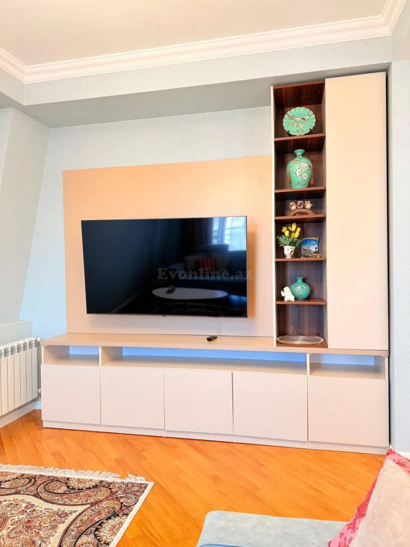 Kirayə verilir 5 otaqlı Mənzil Yeni tikili 210 m² Xətai r. - şəkil 6