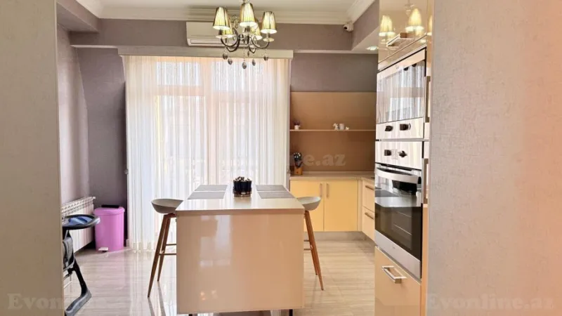 Kirayə verilir 5 otaqlı Mənzil Yeni tikili 210 m² Xətai r. - şəkil 12