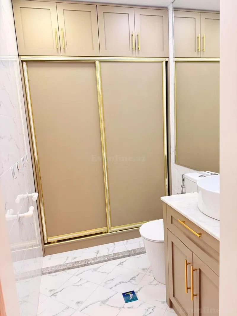 Kirayə verilir 5 otaqlı Mənzil Yeni tikili 210 m² Xətai r. - şəkil 25