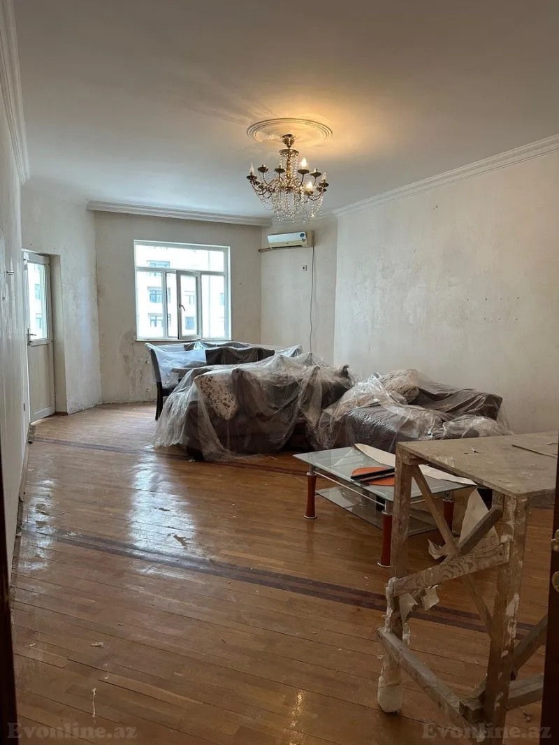 Satılır 2 otaqlı Mənzil Yeni tikili 120 m² 28 May m. - şəkil 2
