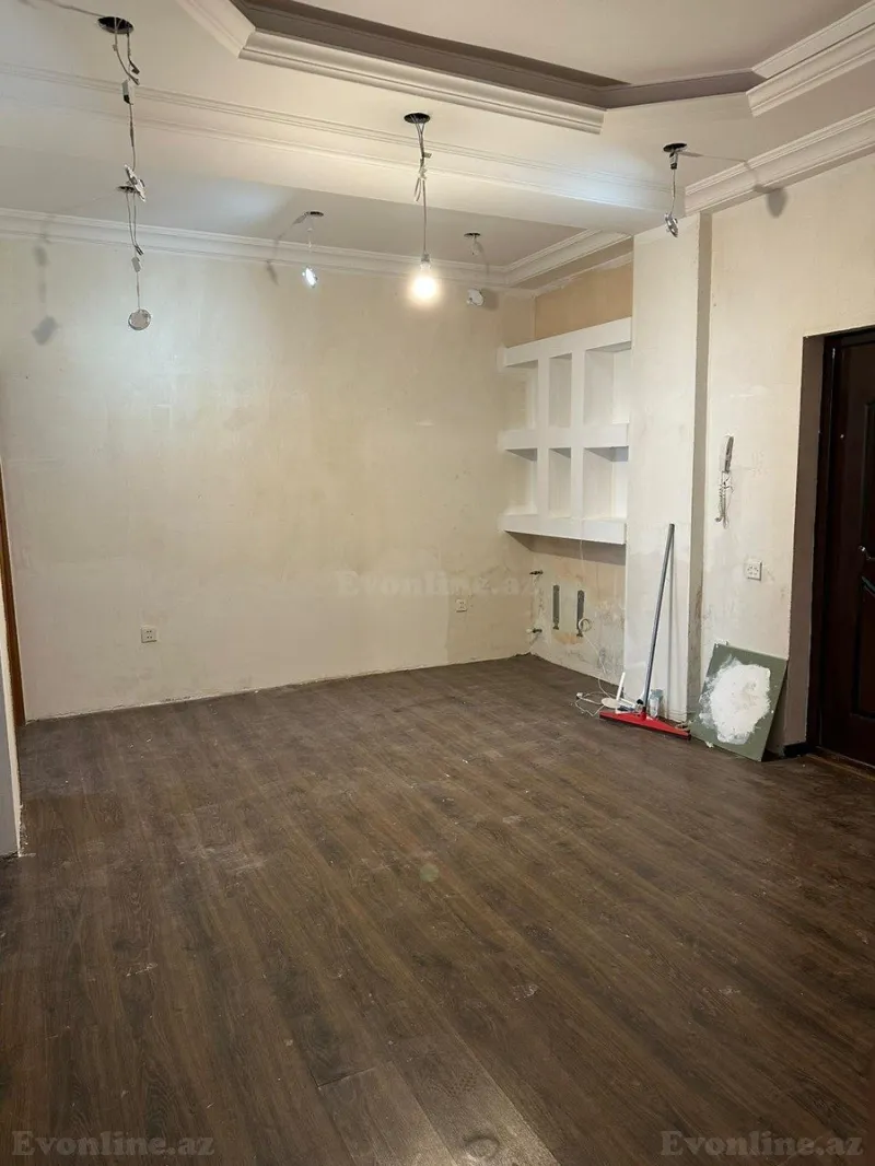 Satılır 2 otaqlı Mənzil Yeni tikili 120 m² 28 May m. - şəkil 3