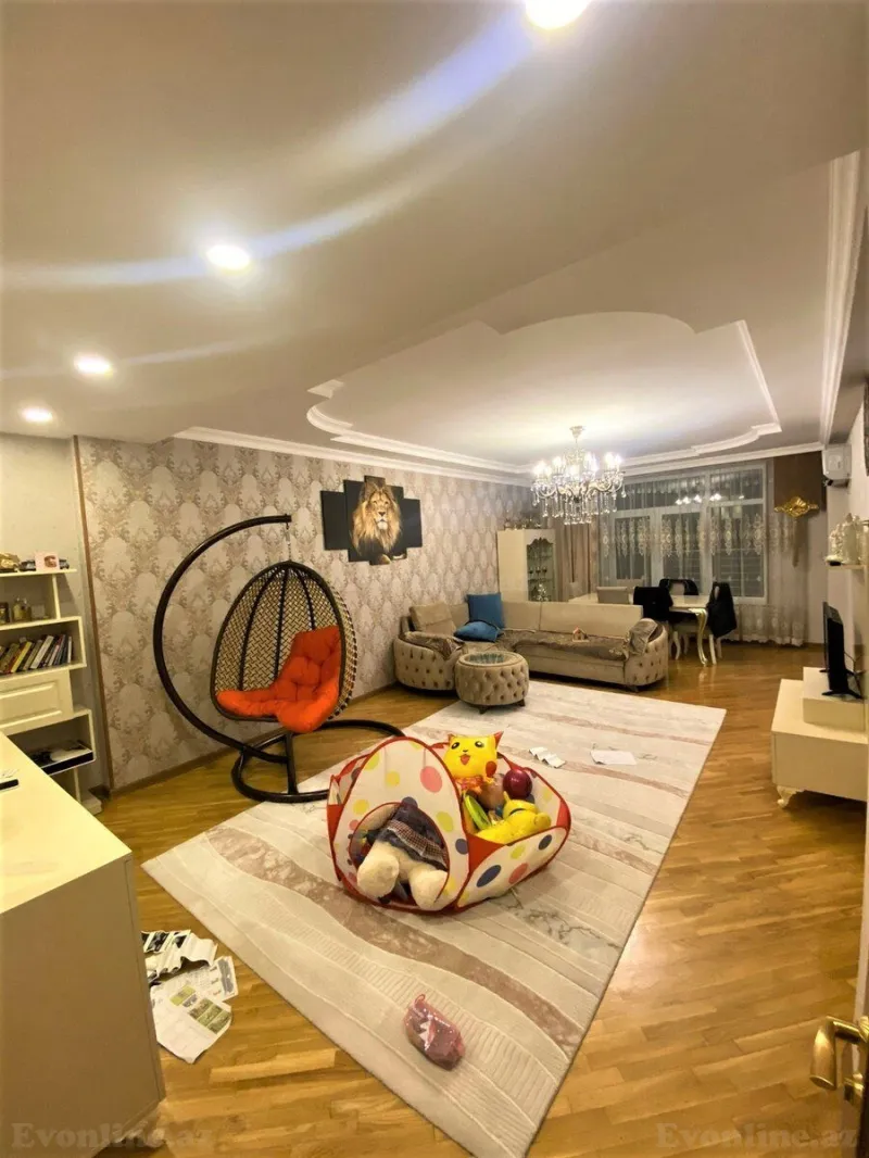 Satılır 3 otaqlı Mənzil Yeni tikili 138 m² Neftçilər m.