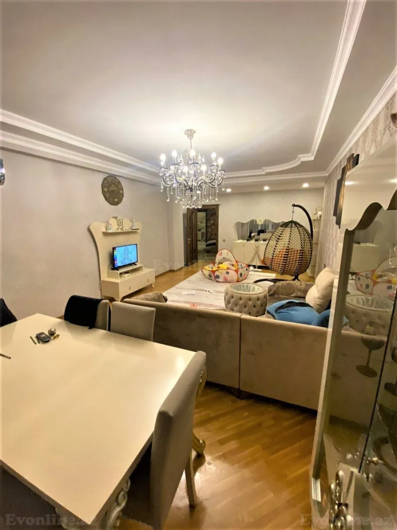 Satılır 3 otaqlı Mənzil Yeni tikili 138 m² Neftçilər m. - şəkil 2