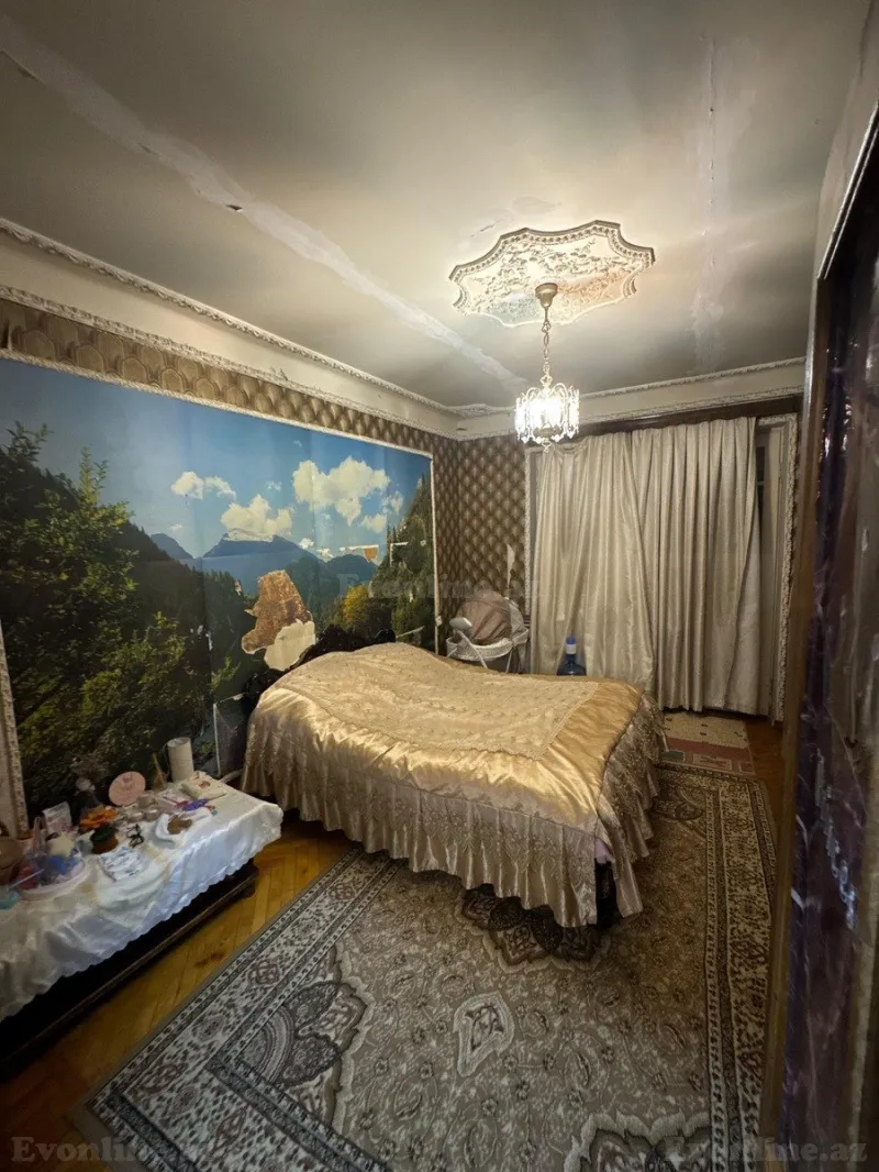 Satılır 3 otaqlı Mənzil Köhnə tikili 90 m² Xalqlar Dostluğu m. - şəkil 3