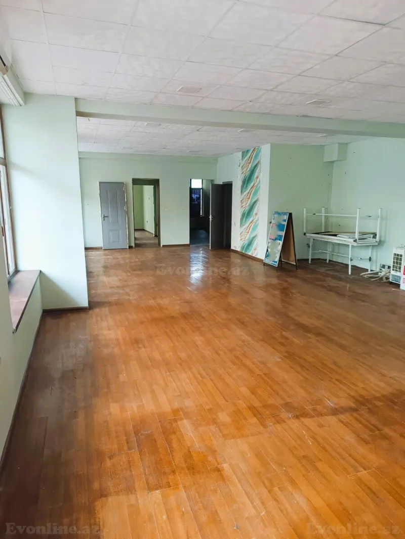 Kirayə verilir Obyekt 150 m² 28 May m. - şəkil 3
