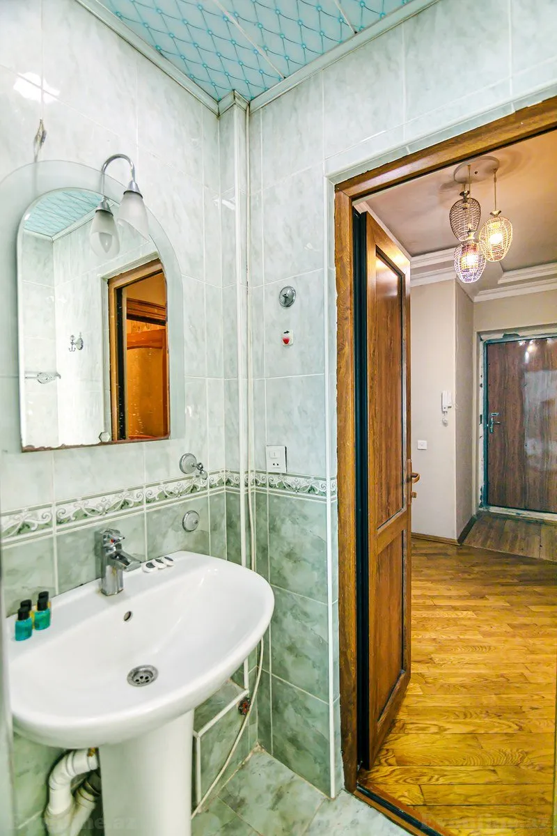 Kirayə verilir 3 otaqlı Mənzil Yeni tikili 100 m² Gənclik m. - şəkil 29