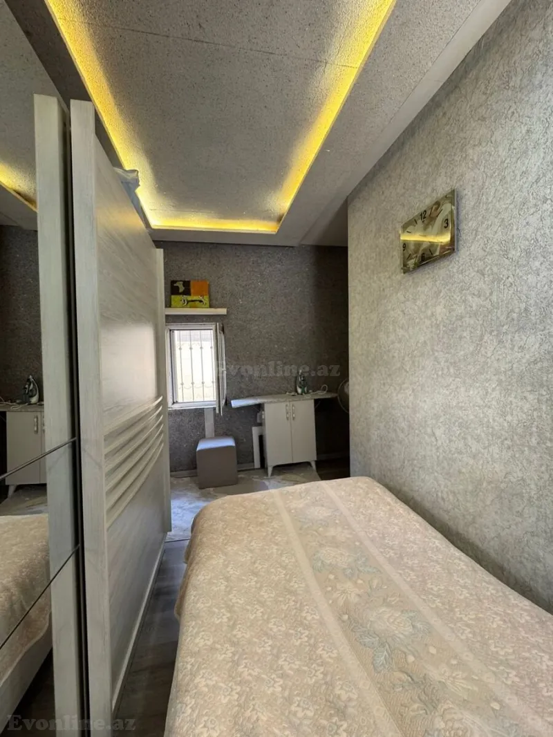 Satılır 3 otaqlı Mənzil Köhnə tikili 50 m² Sahil m. - şəkil 3