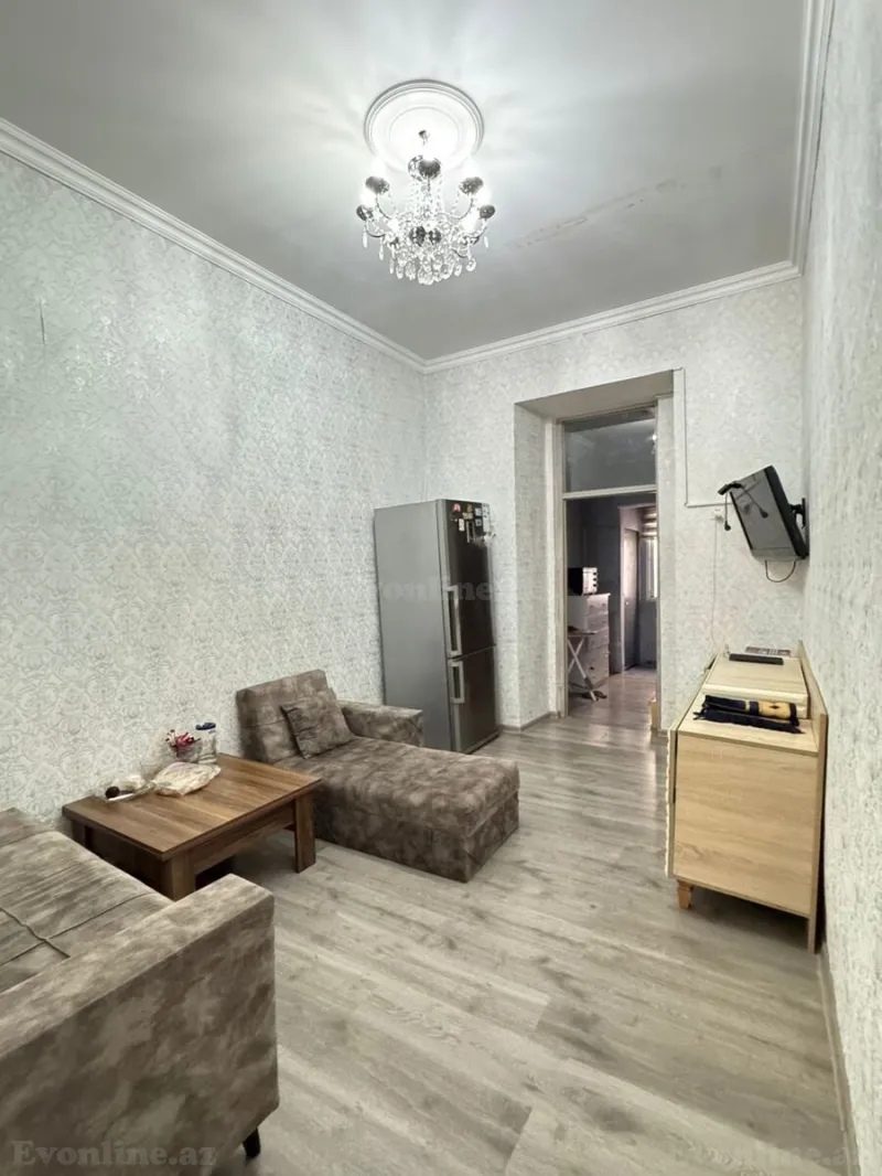 Satılır 3 otaqlı Mənzil Köhnə tikili 50 m² Sahil m. - şəkil 6
