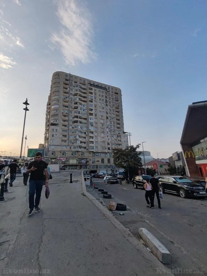 Satılır 3 otaqlı Mənzil Yeni tikili 125 m² 20 Yanvar m. - şəkil 2
