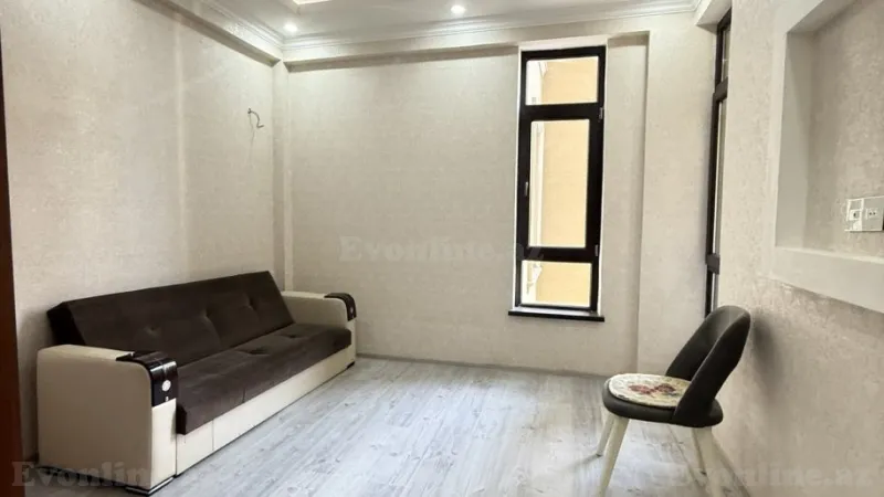 Satılır 2 otaqlı Mənzil Yeni tikili 42 m² İnşaatçılar m. - şəkil 3