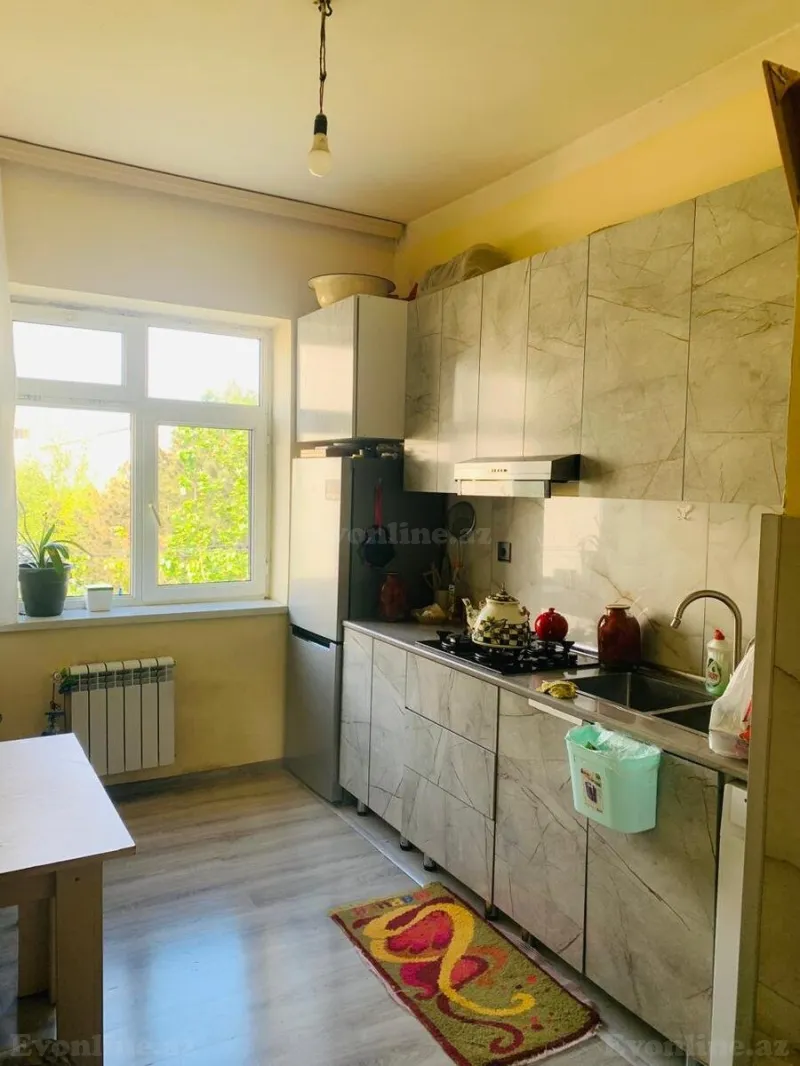 Satılır 1 otaqlı Mənzil Köhnə tikili 40 m² Nərimanov r. - şəkil 2