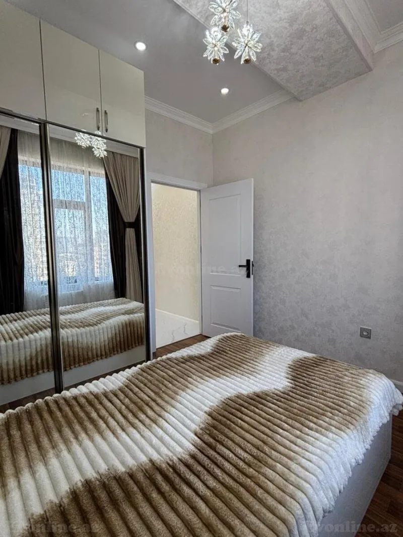 Satılır 3 otaqlı Mənzil Yeni tikili 80 m² 28 May m. - şəkil 12