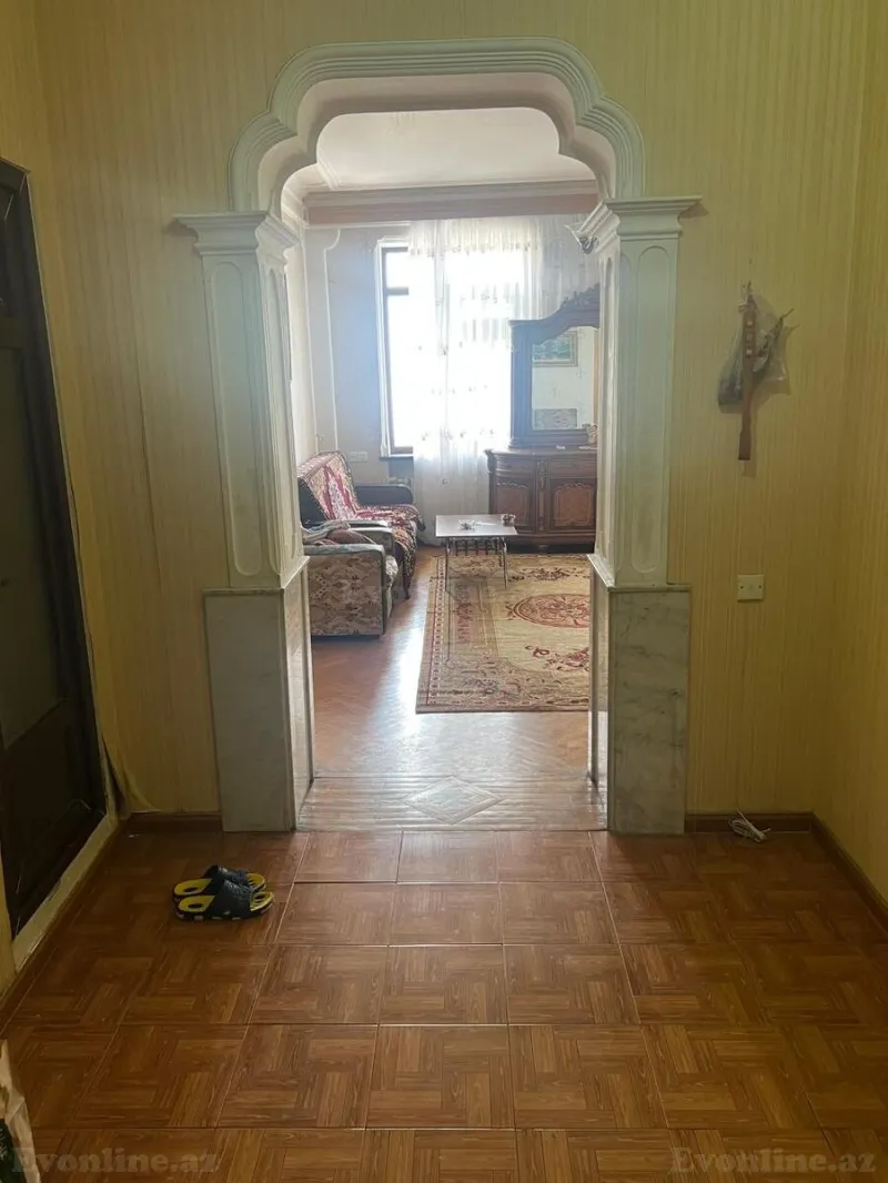 Kirayə verilir 3 otaqlı Mənzil Köhnə tikili 95 m² Yasamal - şəkil 5