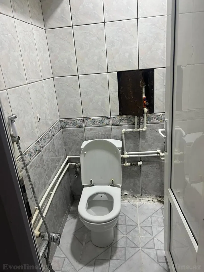 Kirayə verilir 3 otaqlı Mənzil Köhnə tikili 95 m² Yasamal - şəkil 7