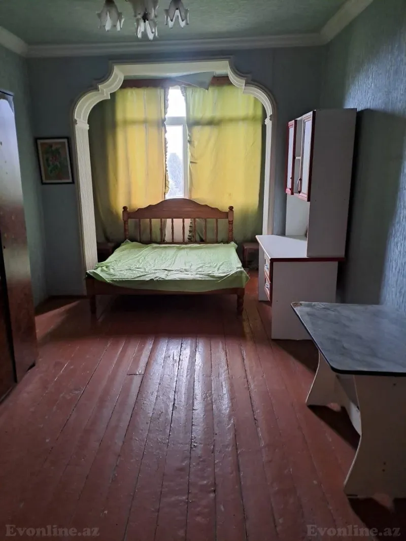 Satılır 4 otaqlı Mənzil Köhnə tikili 85 m² Gəncə - şəkil 6