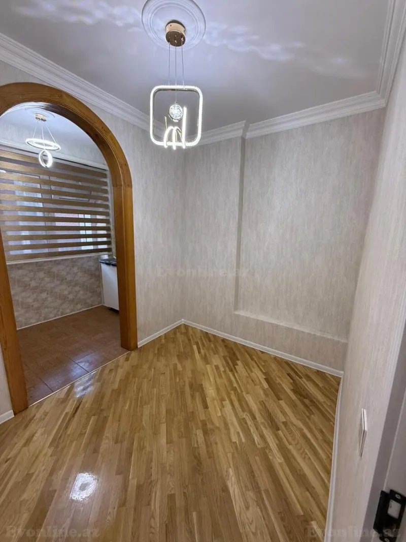 Satılır 2 otaqlı Mənzil Köhnə tikili 65 m² Nəsimi m. - şəkil 7