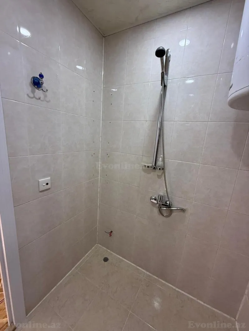 Satılır 2 otaqlı Mənzil Köhnə tikili 65 m² Nəsimi m. - şəkil 11