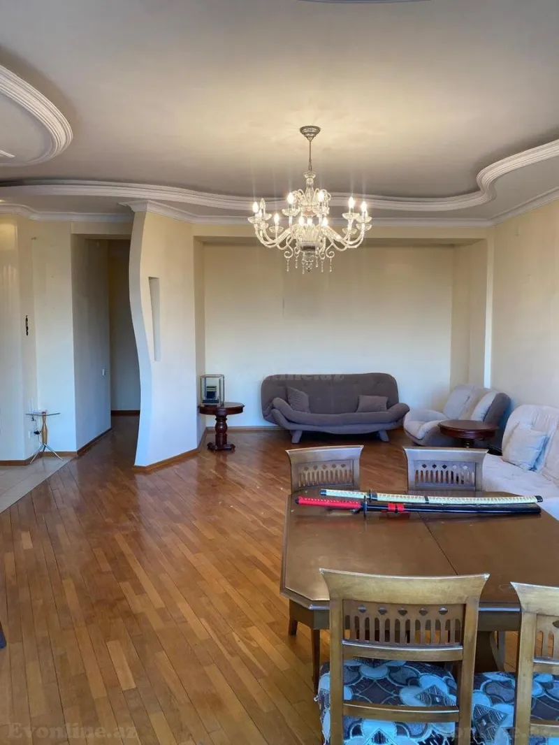Satılır 4 otaqlı Mənzil Yeni tikili 200 m² Nizami m. - şəkil 6