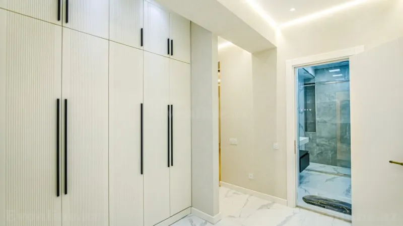 Kirayə verilir 2 otaqlı Mənzil Yeni tikili 95 m² Xətai m. - şəkil 9