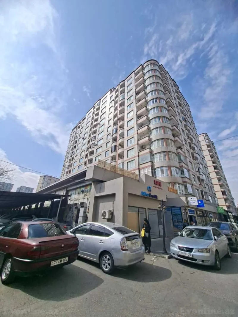 Satılır 2 otaqlı Mənzil Köhnə tikili 66 m² Nəriman Nərimanov m.