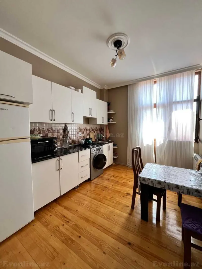 Satılır 2 otaqlı Mənzil Köhnə tikili 78 m² Sabunçu r. - şəkil 4