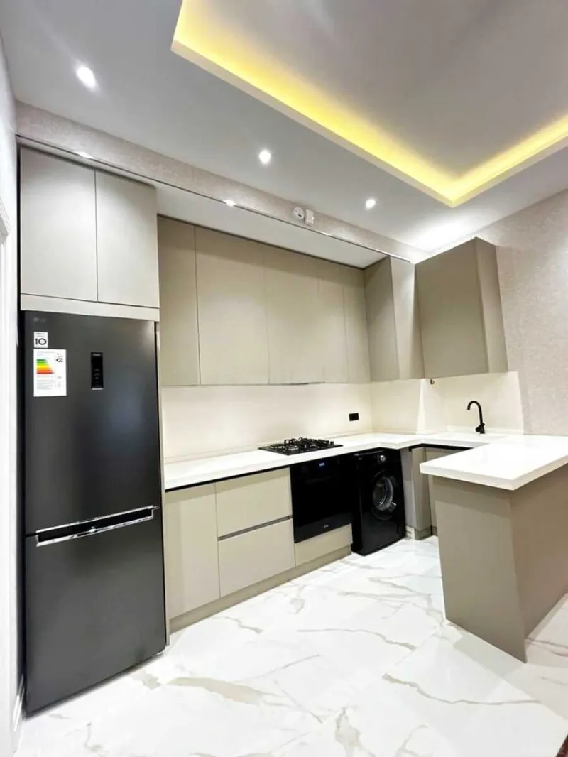 Kirayə verilir 2 otaqlı Mənzil Yeni tikili 80 m² Nizami m. - şəkil 5