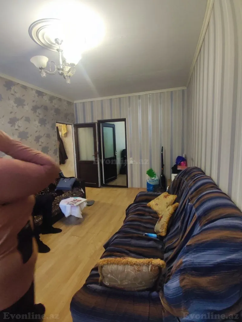 Satılır 2 otaqlı Mənzil Köhnə tikili 50 m² Azadlıq prospekti m. - şəkil 4