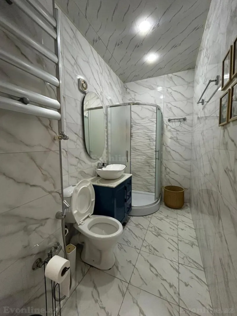 Kirayə verilir 2 otaqlı Mənzil Yeni tikili 90 m² Sahil m. - şəkil 22