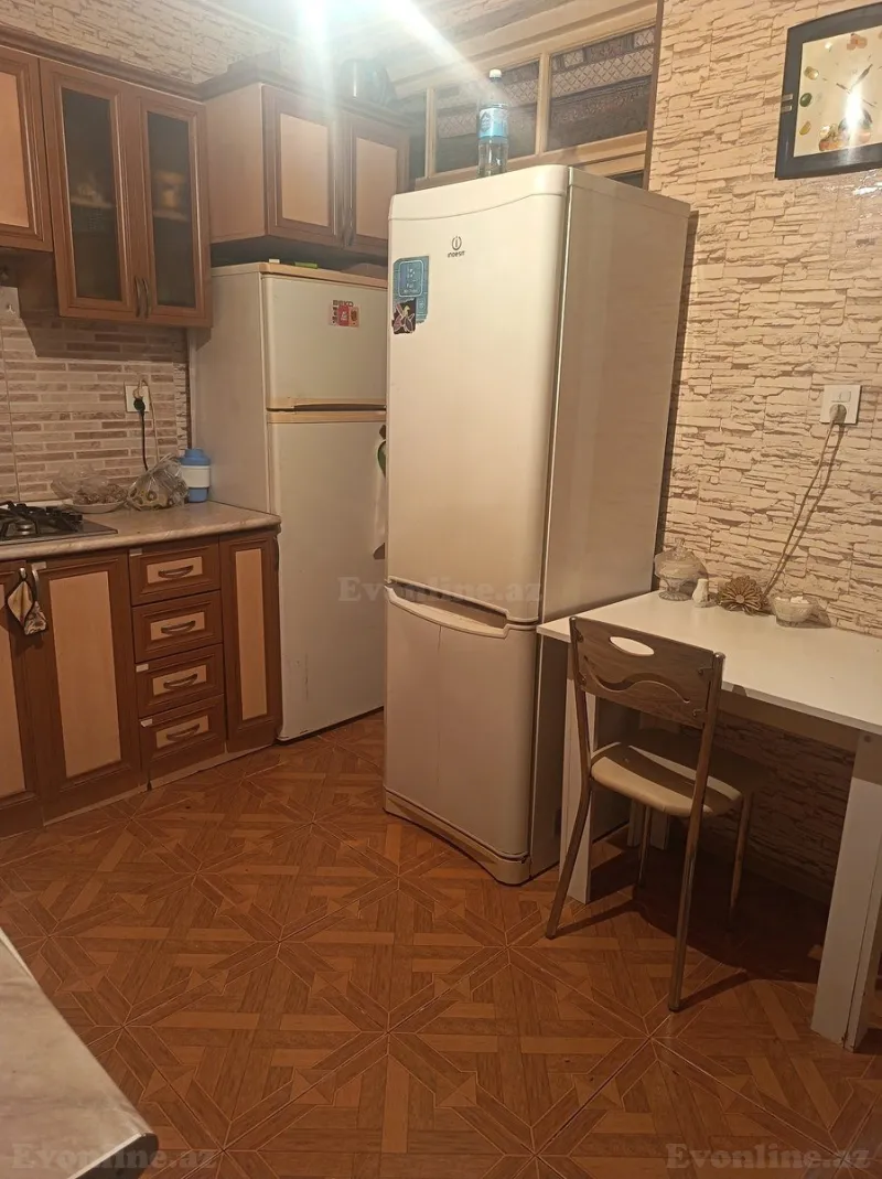 Kirayə verilir 3 otaqlı Mənzil Köhnə tikili 90 m² Kubinka - şəkil 3