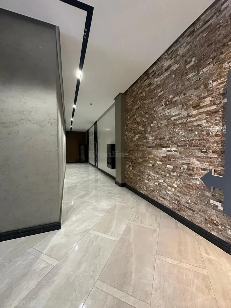 Satılır 2 otaqlı Mənzil Yeni tikili 59 m² Koroğlu m. - şəkil 2