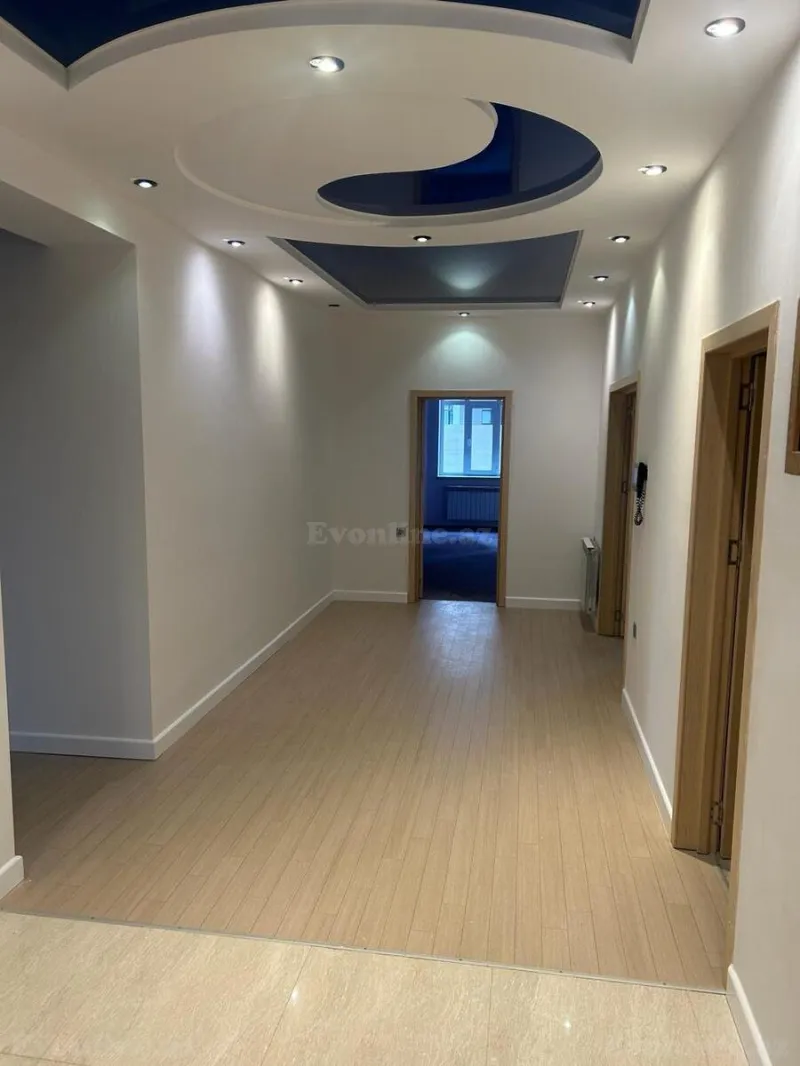Satılır 4 otaqlı Mənzil Yeni tikili 197 m² Yasamal - şəkil 4