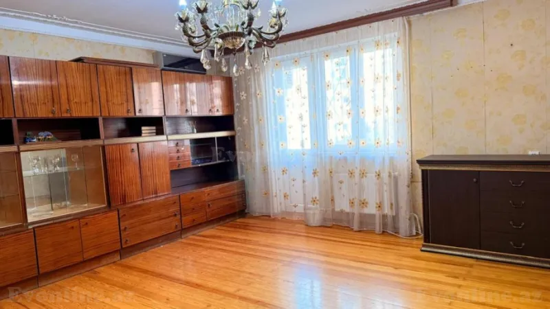 Kirayə verilir 3 otaqlı Mənzil Köhnə tikili 120 m² Qara Qarayev m. - şəkil 8