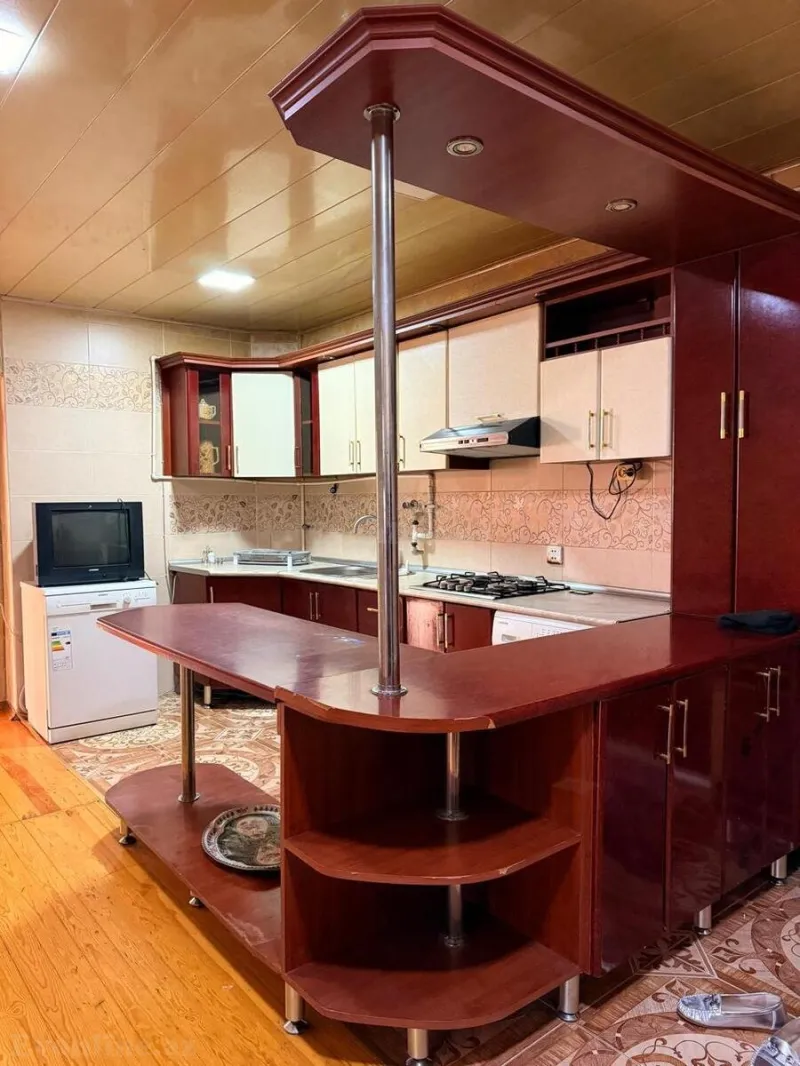 Kirayə verilir 3 otaqlı Mənzil Köhnə tikili 120 m² Qara Qarayev m. - şəkil 11