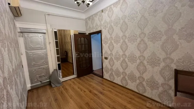 Kirayə verilir 2 otaqlı Mənzil Köhnə tikili 50 m² Bayıl - şəkil 4