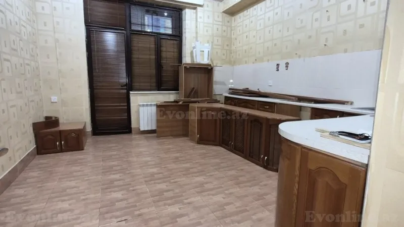 Satılır 3 otaqlı Mənzil Yeni tikili 165 m² Nəsimi r. - şəkil 13