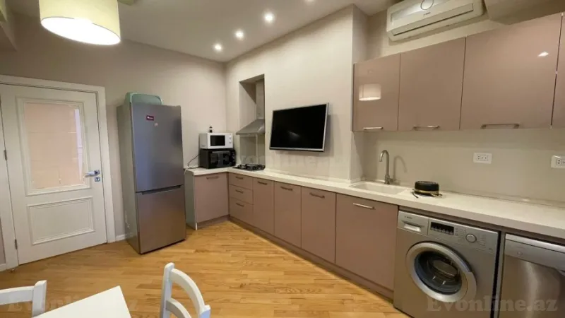 Satılır 2 otaqlı Mənzil Yeni tikili 96 m² Xətai m. - şəkil 13